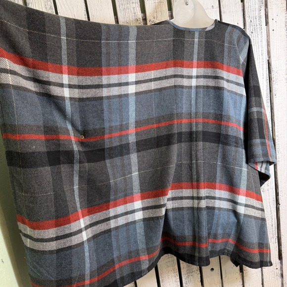 Merona Plaid Open Front Blanket Poncho Cape Women S/M Wool Blend Snap Sides Fall - Picture 8 of 13